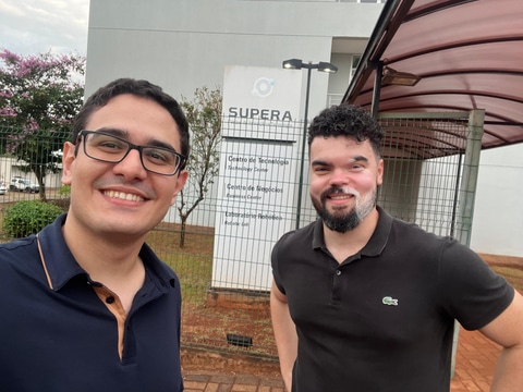 Equipe AMS Tech — engenharia biomédica e inovação em dispositivos médicos